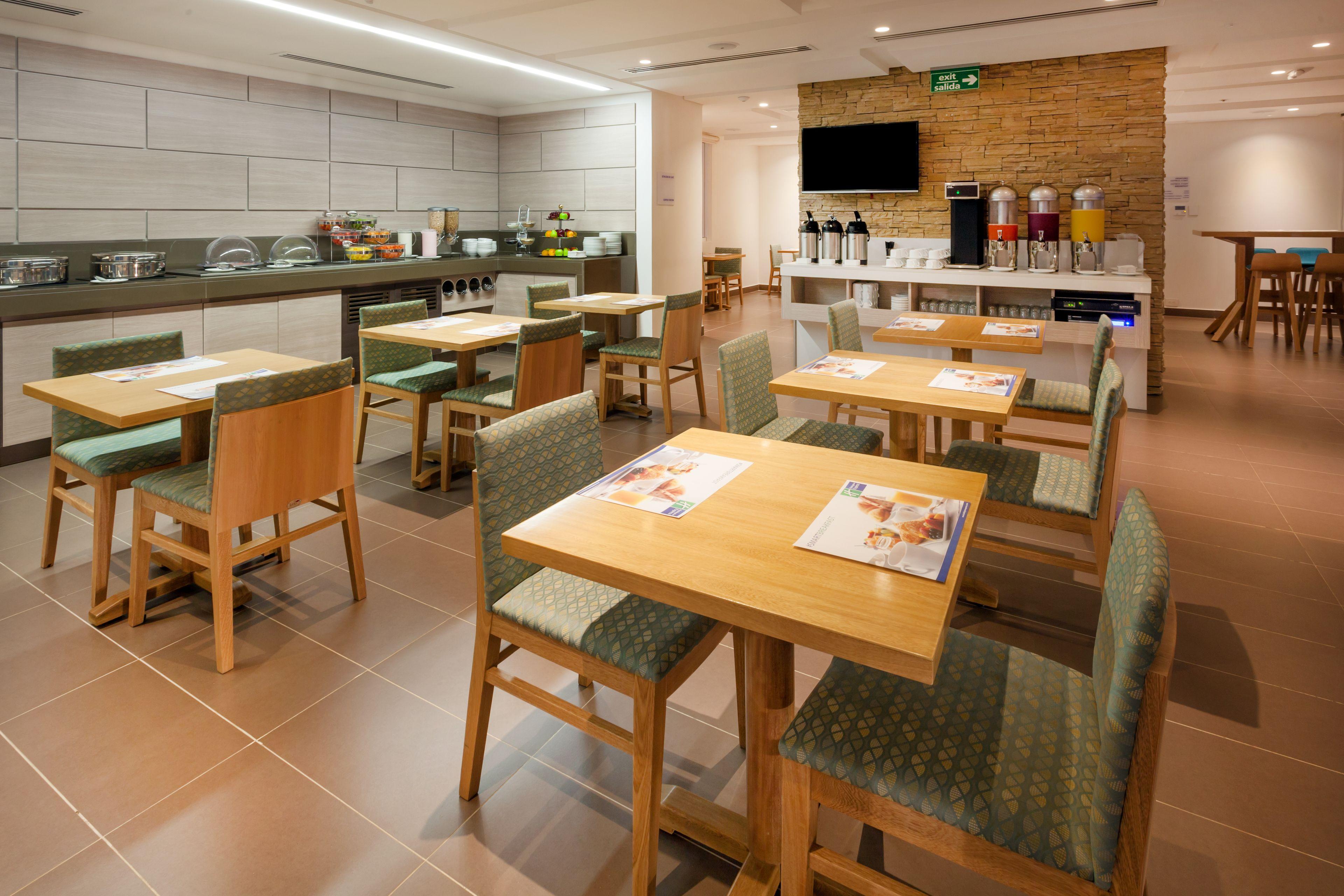 Hotel Express - Bocagrande By Ihg